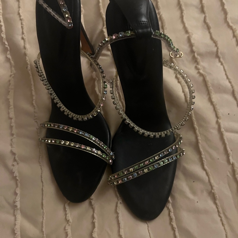 DESIGNER SANDALS - Picture 4 of 5